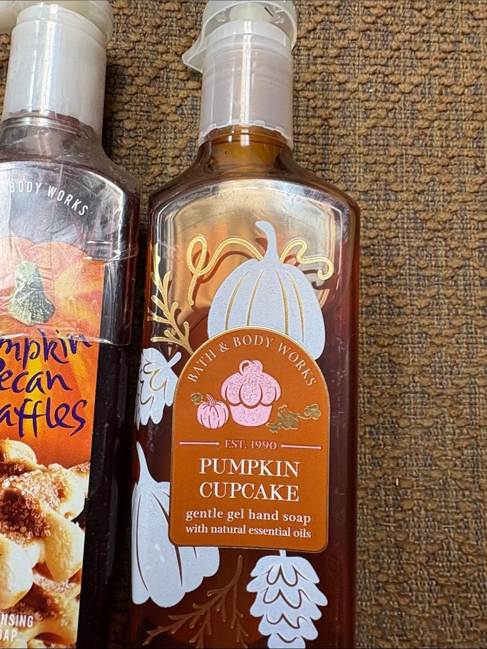Bath and body works gel soap in pumpkin pecan waffles and pumpkin cupcake